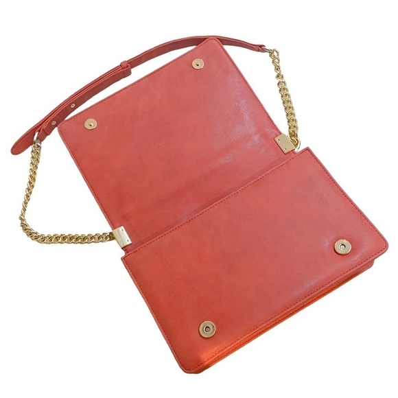 BCBG Purse - Picture 7 of 14